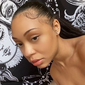 Meet your Posher, Dèja